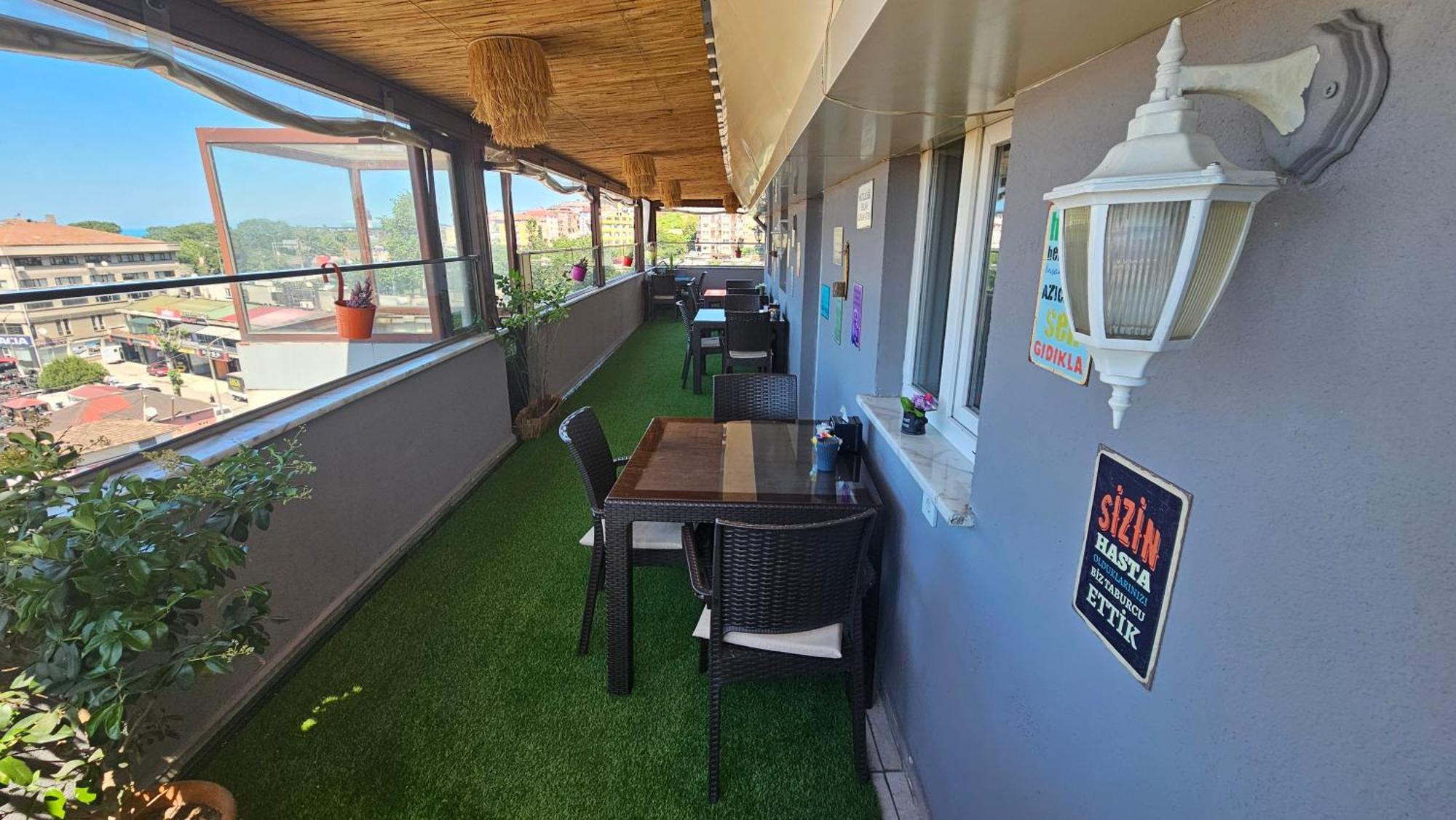 Pointbreak Otel ترابزون المظهر الخارجي الصورة