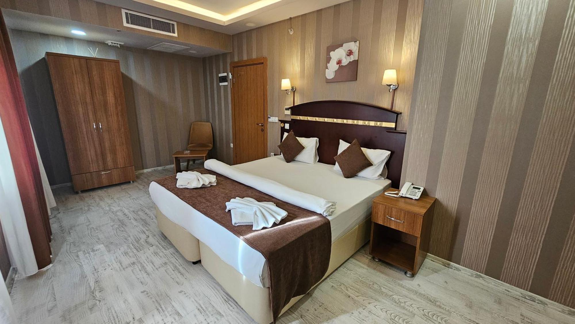 Pointbreak Otel ترابزون المظهر الخارجي الصورة