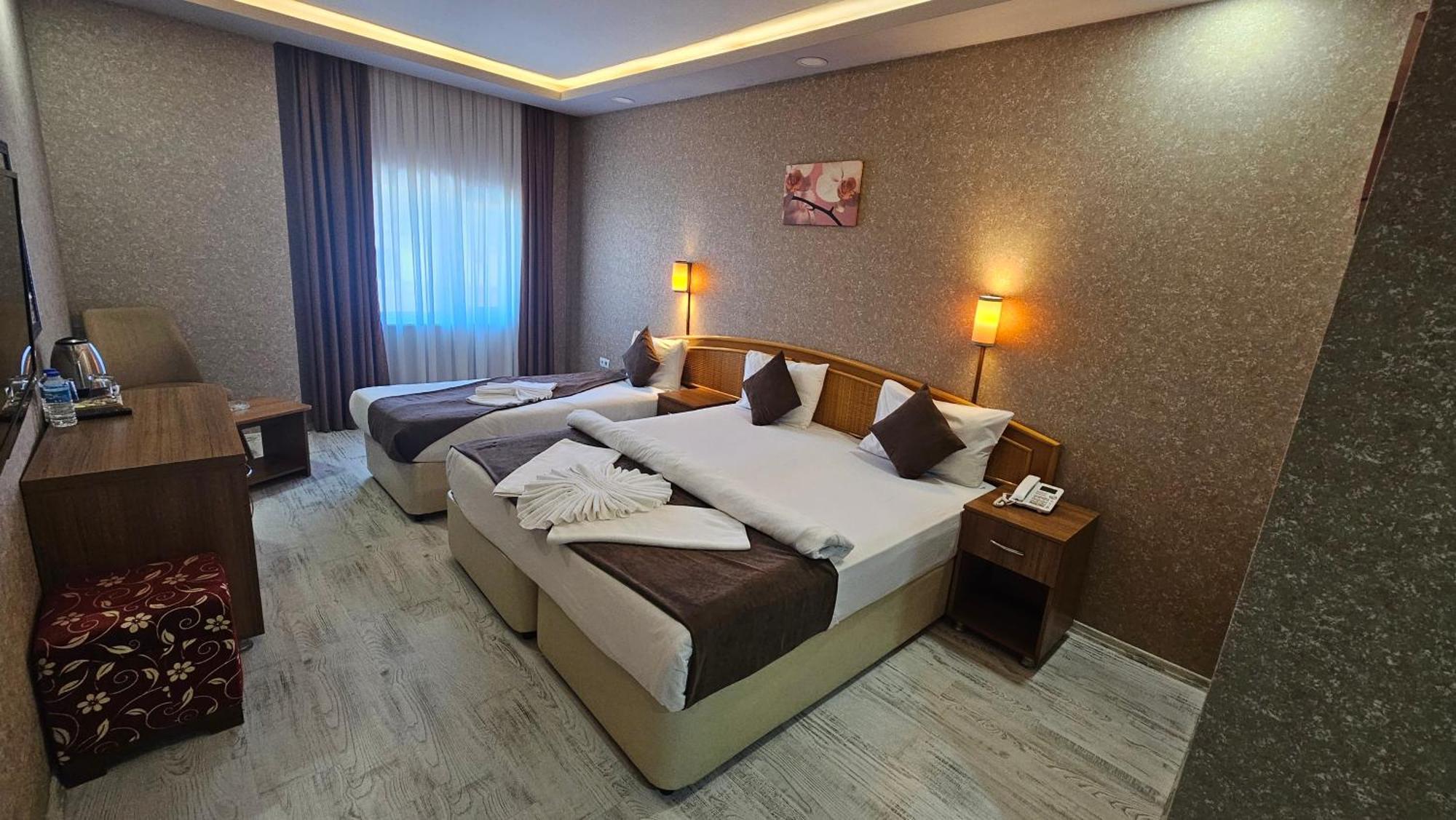 Pointbreak Otel ترابزون المظهر الخارجي الصورة